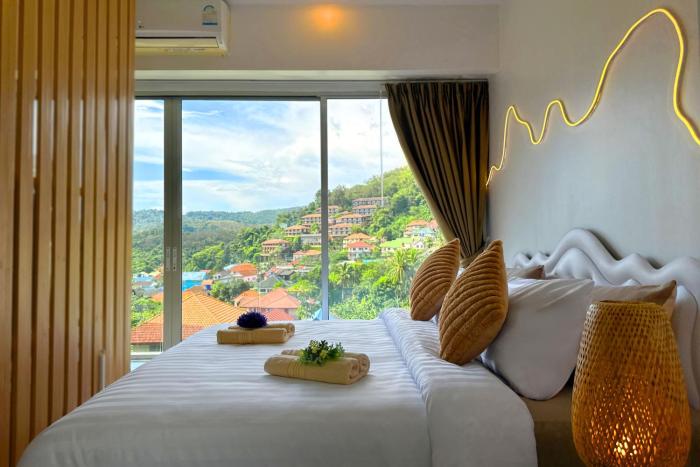 Panoramic Condo 50 sqm Karon