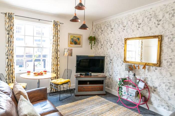 Two Stylish Apartments Sleeps 10 BHX NEC