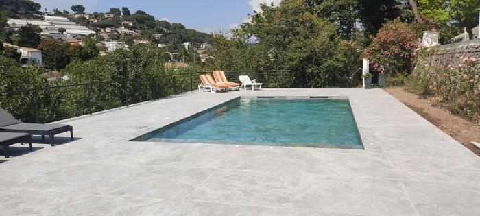 Bas de villa prestations haut de gamme