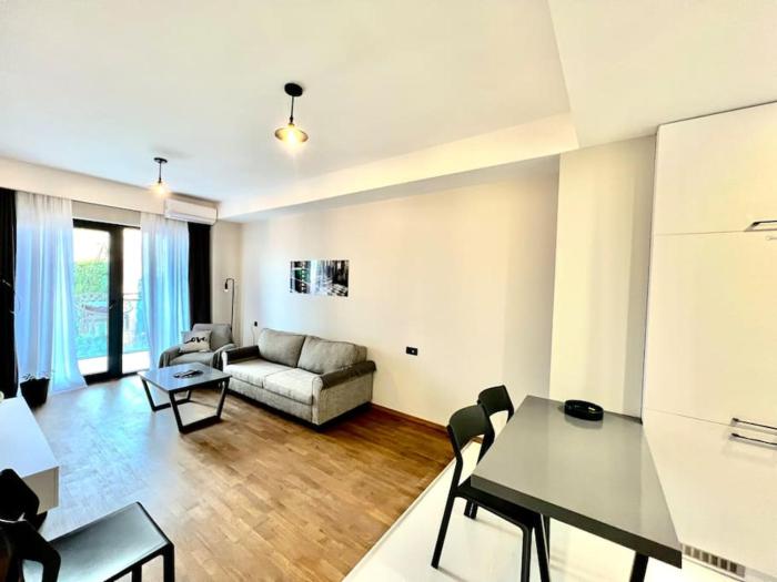 Centre of Old Tbilisi, Modern Comfort Awaits You in Historical Place