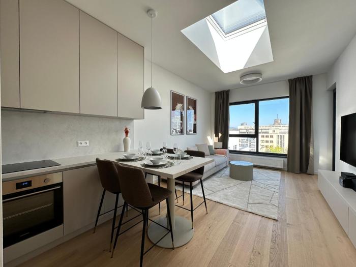 Brand new, City center, free parking, AC