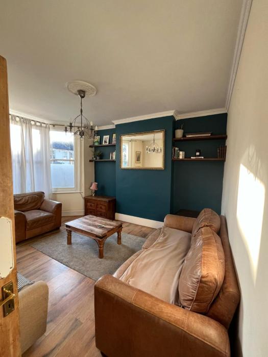 4 Bedroom house, close to the O2 and Greenwich