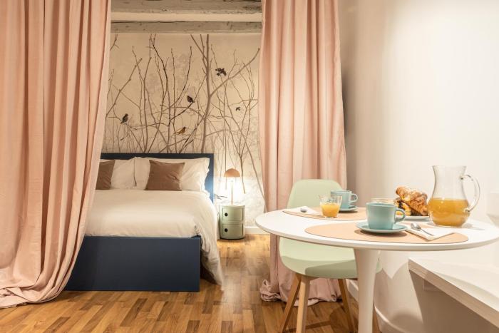 Piazza Unità dItalia - Jr Suite con AC - Wi Fi - Park Convenzionato