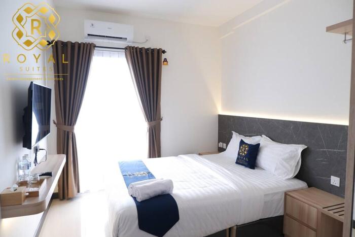 Royal Suites Studio 35ZX - Citra Plaza Nagoya Apartment