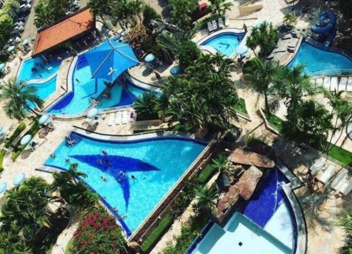 Apartamento Caldas Novas 2 Quartos, Mobiliado, de Segunda à Quinta, 11 Piscinas, Checkin 14h e Checkout 12h