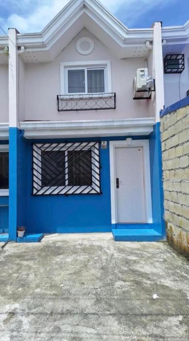 Xevera Mabalacat Heart Staycation