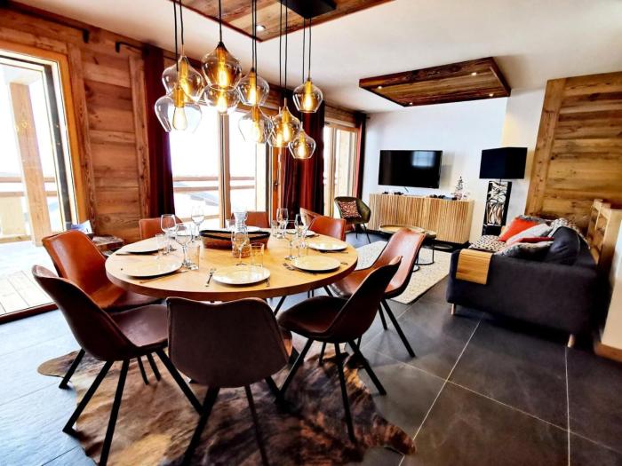 Résidence Grand Theatre - Appartement duplex dexception, belle exposition, au calme MAE-0881