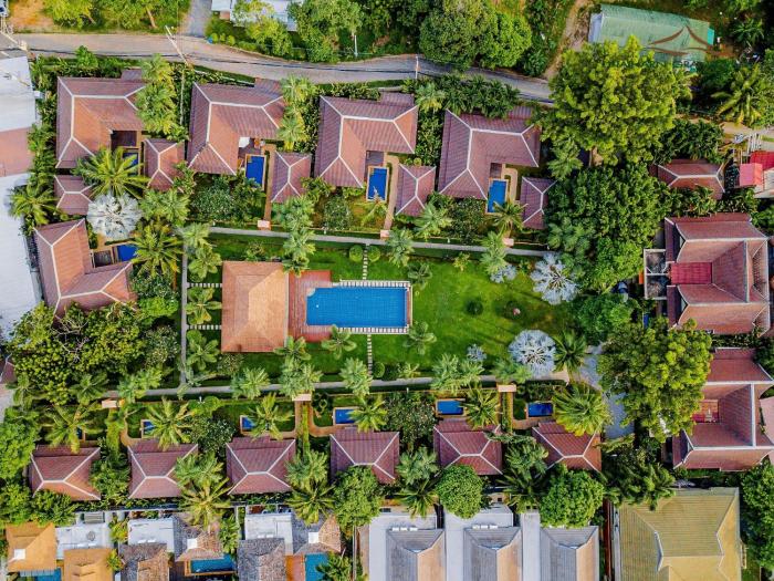 Setrova Green Garden Pool Villa Naiharn Phuket