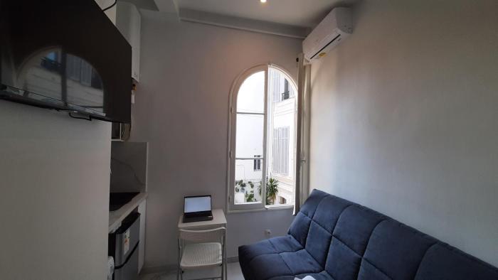 Winter Palace Beauséjour