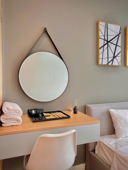 Luxury Apt 2BR - VinHomes Dcapitle Tran Duy Hung Street