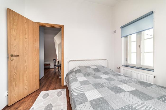 Apartment for four with free parking