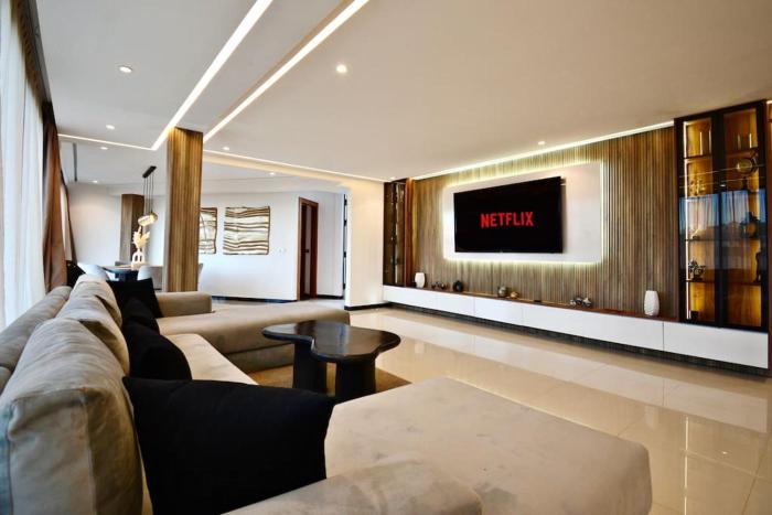 Appartement De Luxe à Marrakech avec jacuzzi piscine et vue panoramique