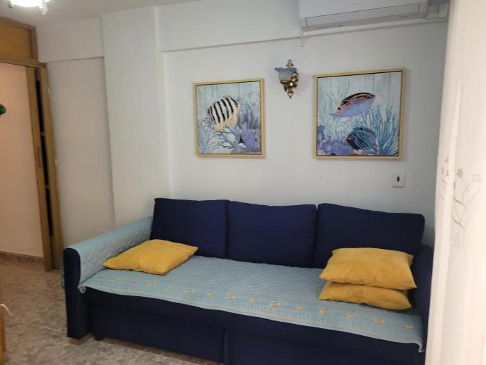 TIGA muy cerca de la plaza de San Antonio