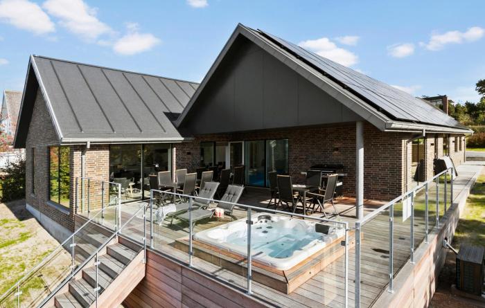 Awesome Home In Ebeltoft With Sauna