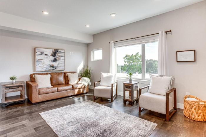 3 Mi to Dtwn Denver Scenic Townhome with Deck!