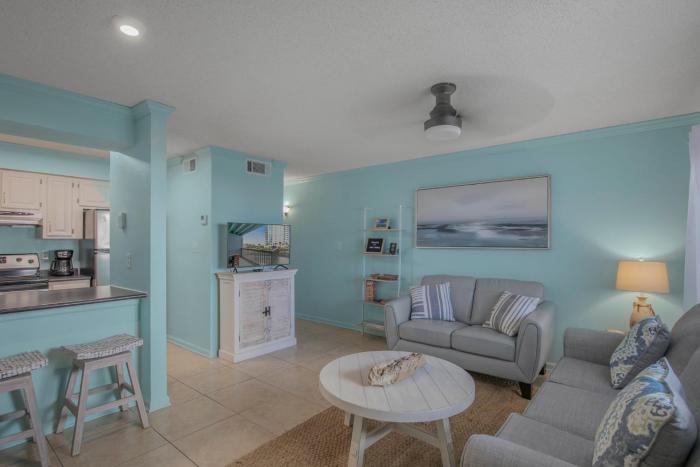 Summer House West B101 by Vacation Homes Collection