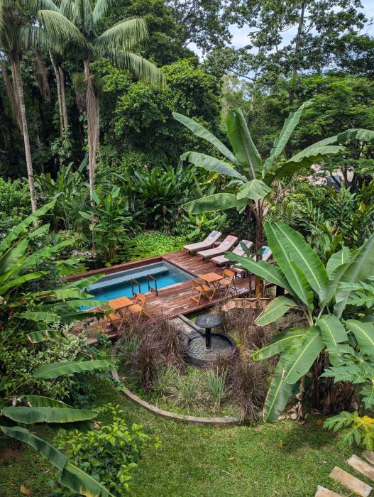 Luxury Villa plus 2 Cabins Rainforest Estate Natural Swim Pond