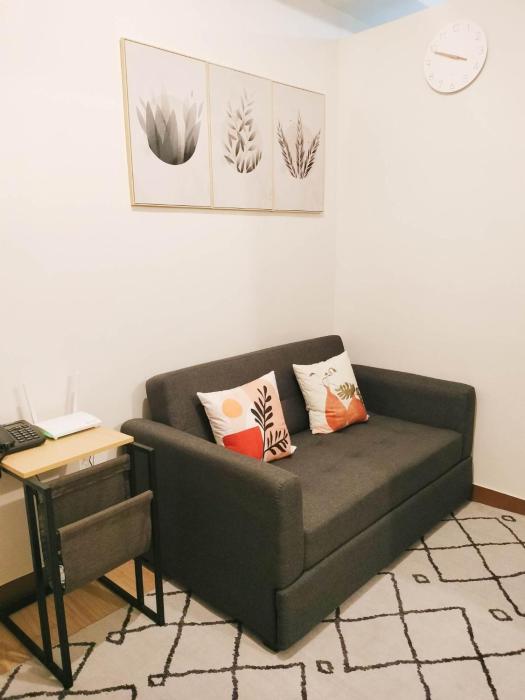 Sam Stays Stayscation