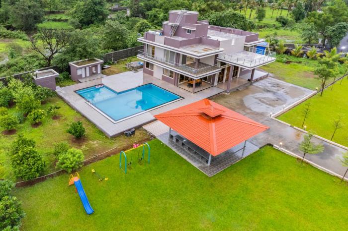 Stayscape Shreeji Farms 4BHK Karjat