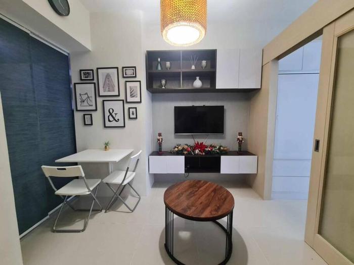 Jazz Residences Luxury Staycation
