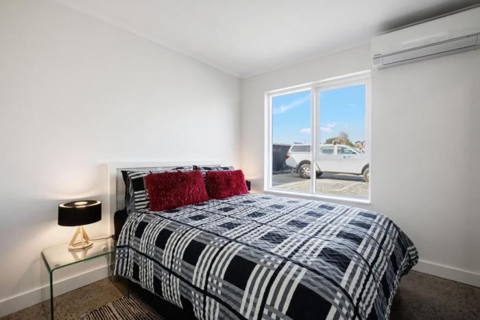 Fly Around Town in Chic Retreat