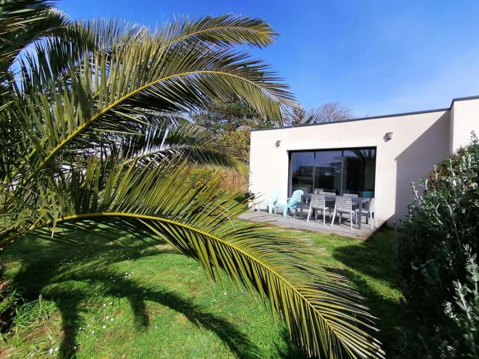 Maison à 100 m de la plage, port et commerces à pieds -Les gîtes de Rhuys