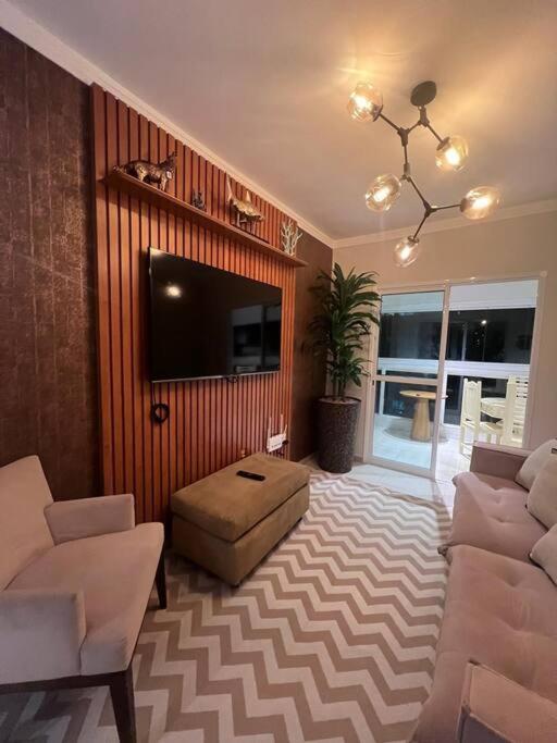 AP Vista mar, 2 Garagens Praia Grande SP Leão Marinho