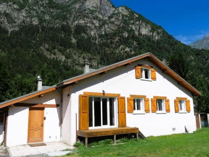 Chalet Galibert, SKI - CYCLE - HIKE in the Oisans