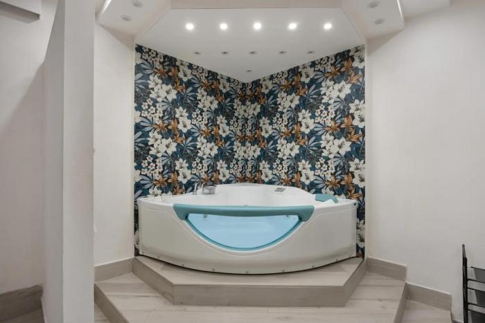 Casa Giulia piazza plebiscito