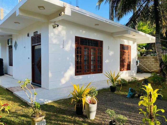 Villa Del Sol Mirissa