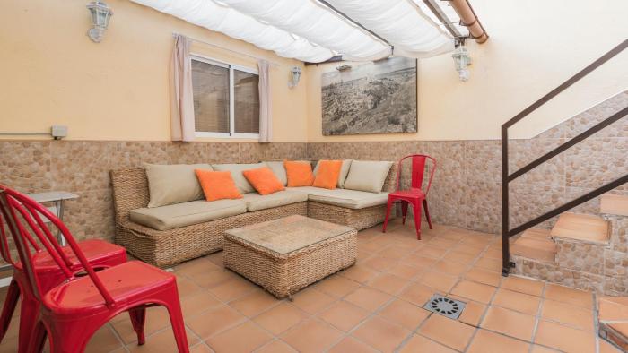 Casa de la Tahona by Toledo AP