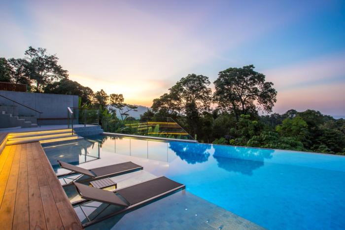 Sea View 3BR Duplex in The Sapphire Bay 88 Residence near Patong and Paradise Beach