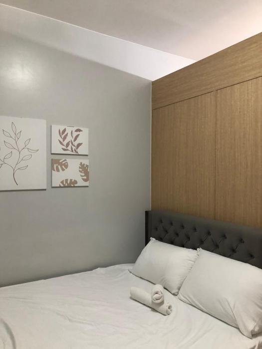 Tower 5 Grass Residences 1Bedroom Unit