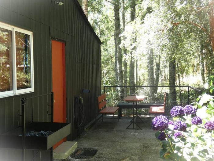 cabaña en la naturaleza