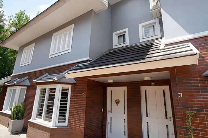 Rosa Casa Lakes House