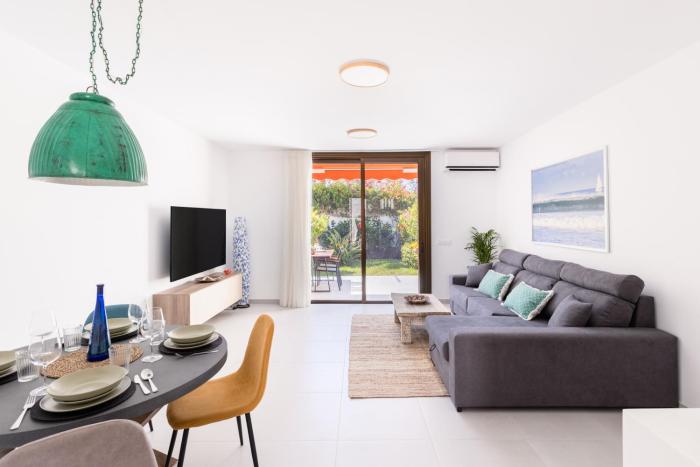 Beachside Surf & Sun Villa Playa las Americas