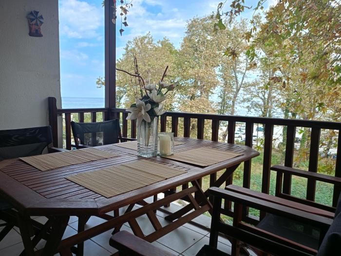 Phillys sea side apartment