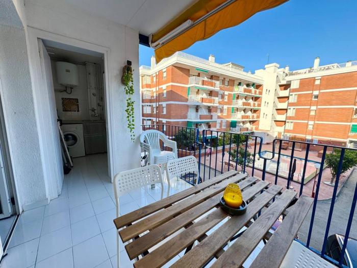 Apartsalou Blau Mari