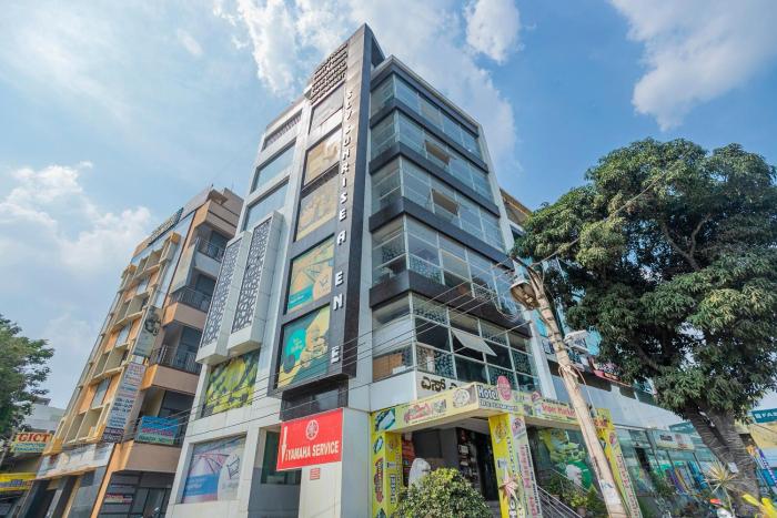 Collection O Indian Suites Near Sitara Restaurant