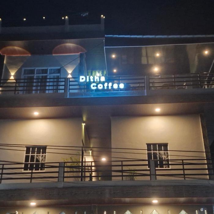 Ditha homestay & coffee shop