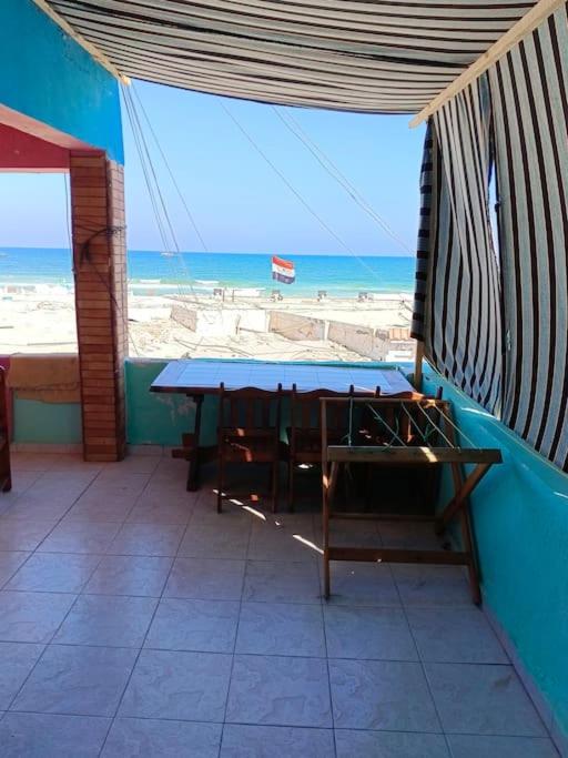 whit villa apartment meka beach