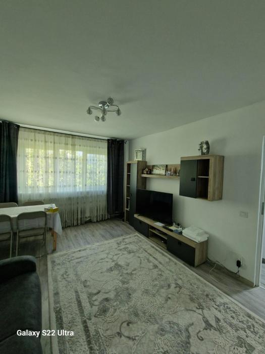 Apartament de inchiriat