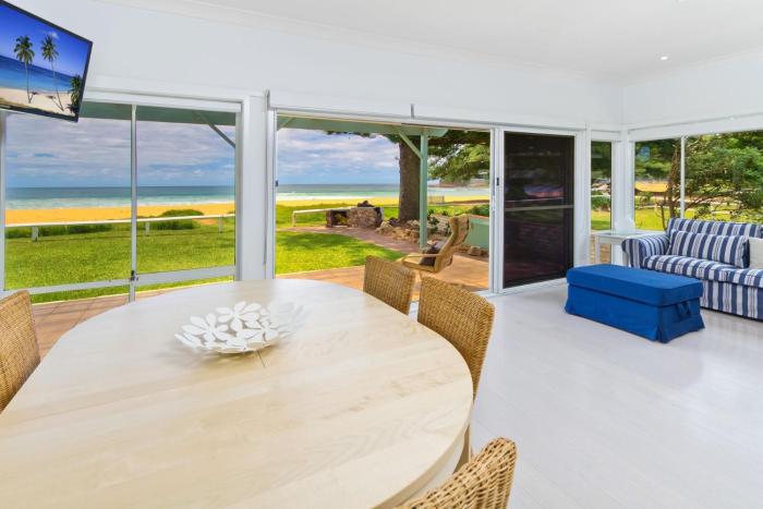 Beachside Bungalow #4