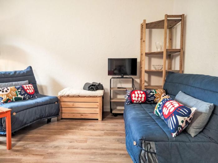 Studio Les cimes blanches by Interhome