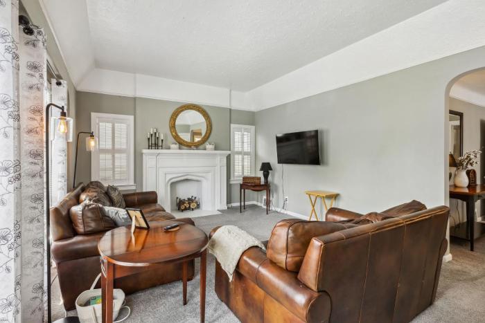 Near CLE Clinic UH & Case Western