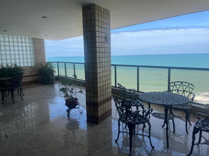 Vista de tirar o fôlego 3 quartos Praia das Castanheiras