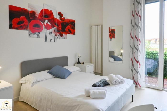 Inn Pisa Rentals - The Modern City Flat