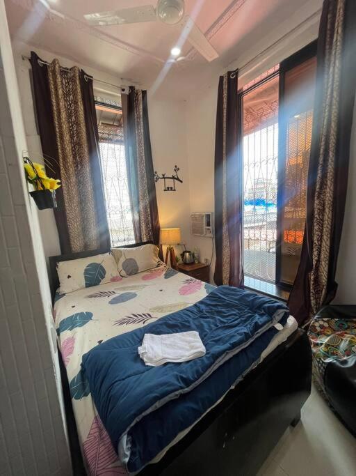 Budget friendly 2bhk at Pali Hill