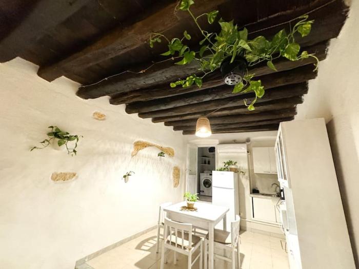 Kalma - at the picturesque Via Stretta