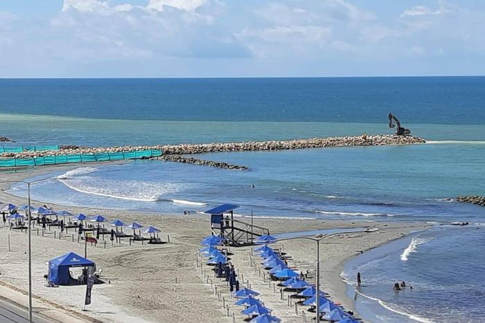 Cómodo Ap Frente al mar, cerca a la murallas